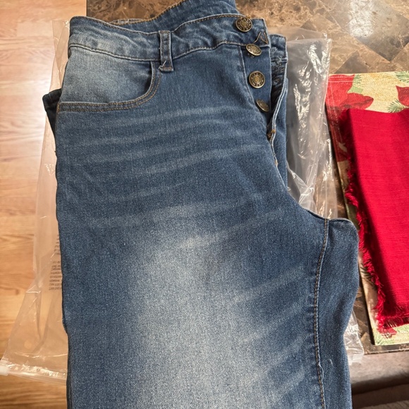 Blue or Black Denim Straight Leg Women's Jeans - Size M, 28in. Inseam - Picture 1 of 6